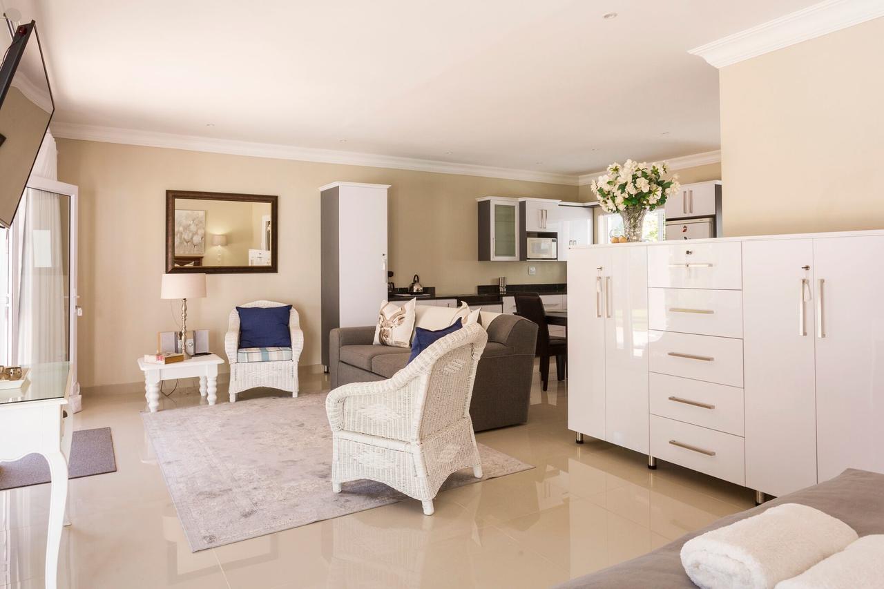 The Studio Apartment Port Elizabeth Luaran gambar
