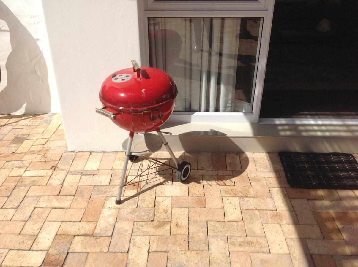 The Studio Apartment Port Elizabeth Luaran gambar