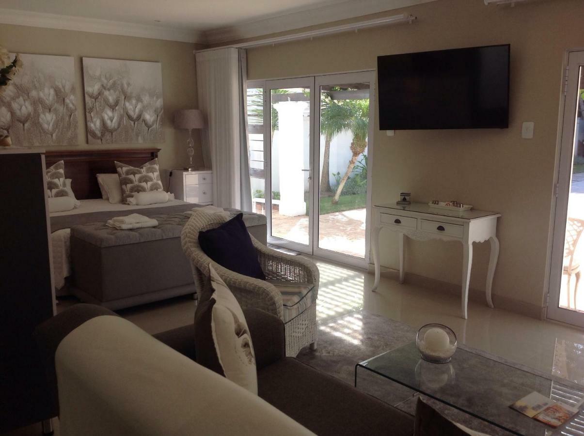 The Studio Apartment Port Elizabeth Luaran gambar